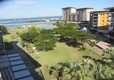 Darwin Waterfront, a new development with apartments and restaurants. Has a wave pool as well. The old Stokes Wharf in the middle distance, also has lots of places to eat and drink and be merry.